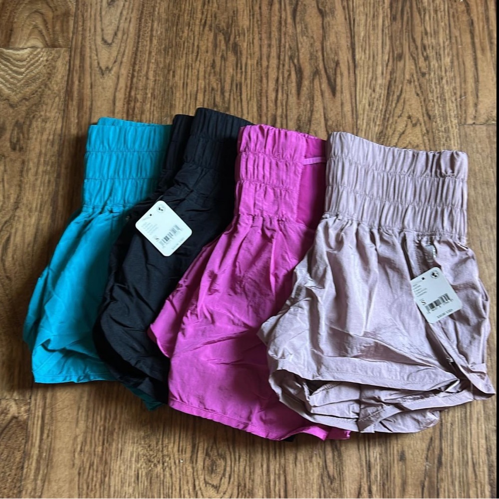 PINK FREE PEOPLE “the way home” SHORTS